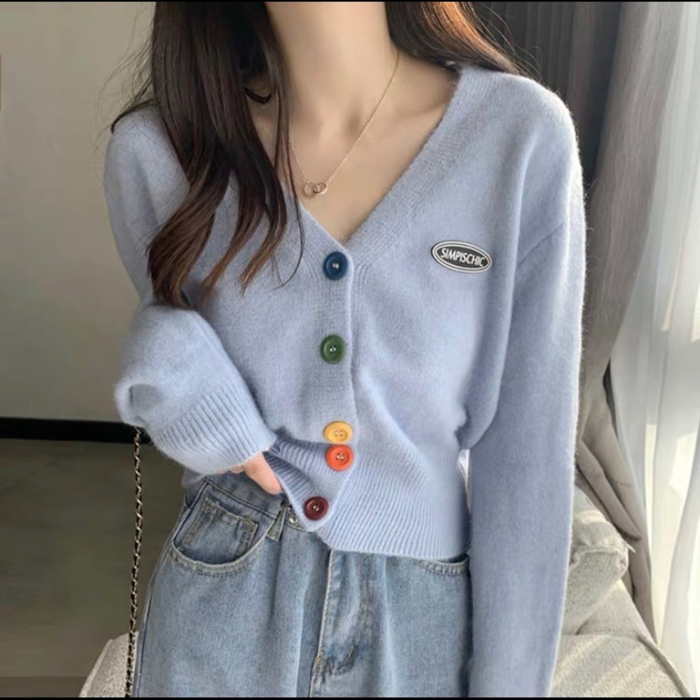 Women V neck Sweater - Picture 2 of 6